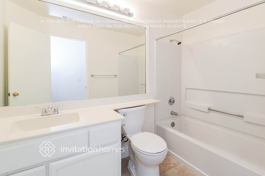 Building Photo - 8101 Bonelli Ct