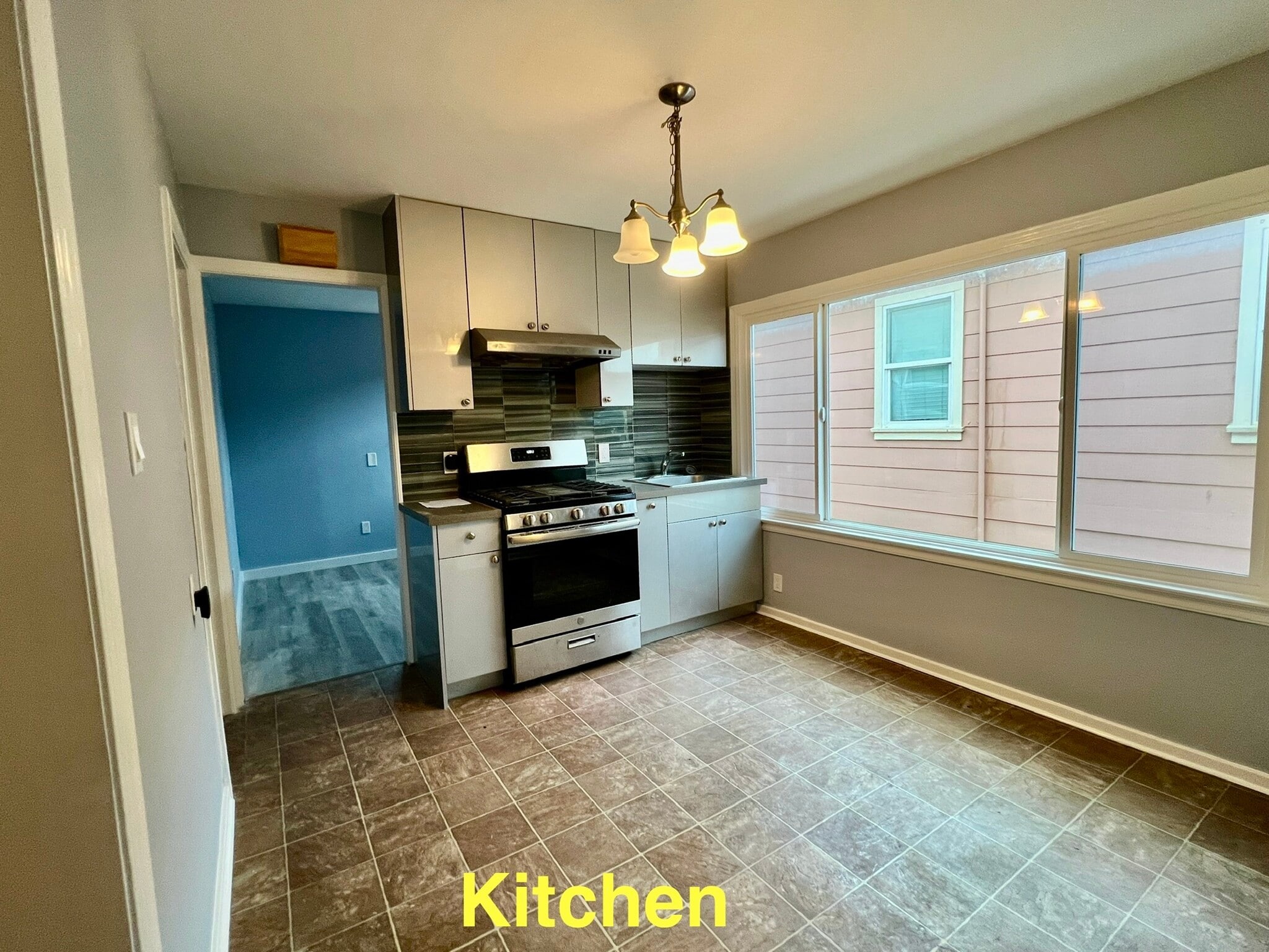 Building Photo - 660 Railroad Ave