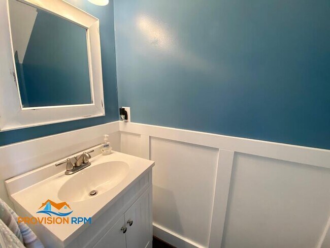 Building Photo - 106 Hanson Ct