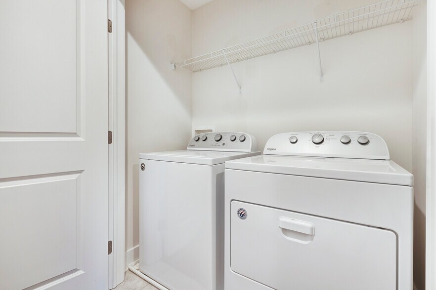 Building Photo - 1191 Cromartie Ln