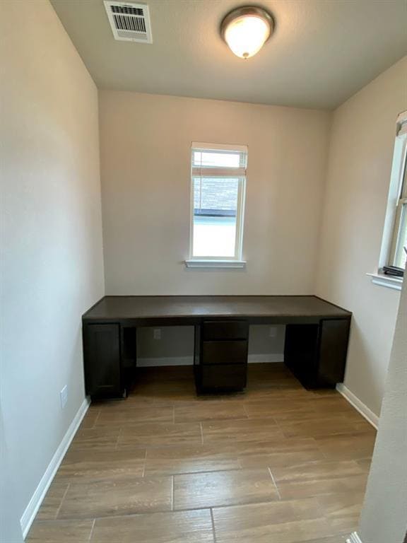 Building Photo - 103 Wild Wind Cv