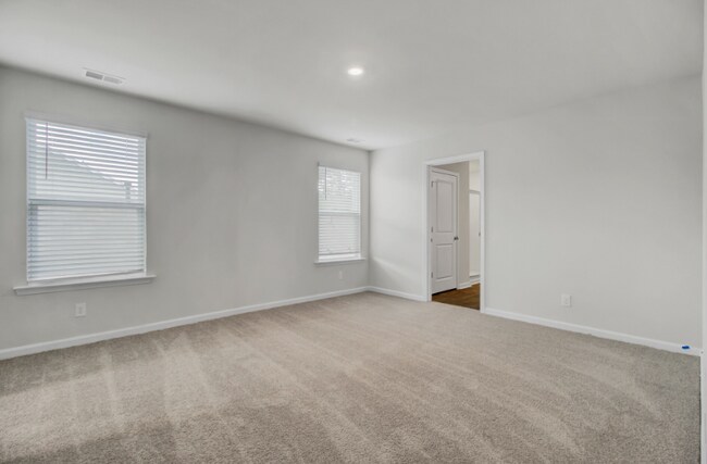 Building Photo - 214 Sweet Cherry Ln