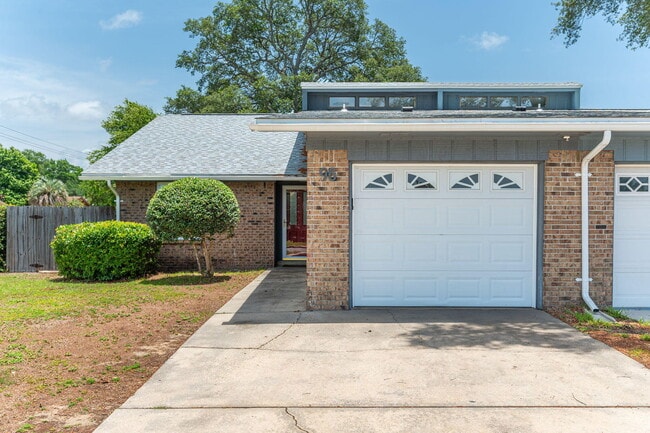 Building Photo - 96 Catamaran Ln