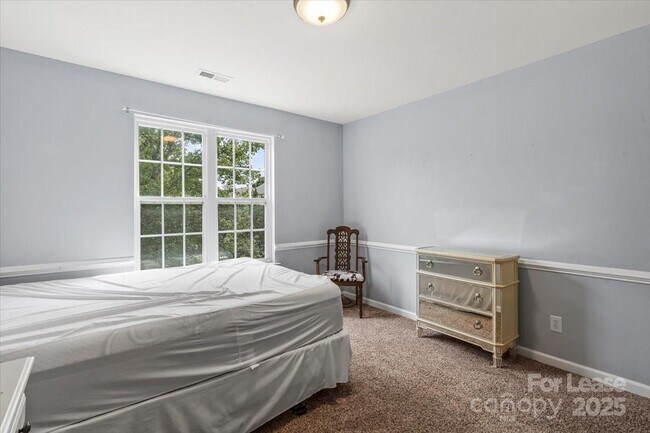 Building Photo - 9920 Eden Hall Ct