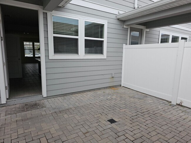 Building Photo - 10441 Folly Beach Rd