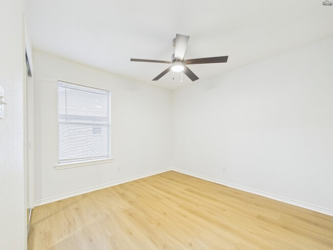Building Photo - 5213 Air Force Dr