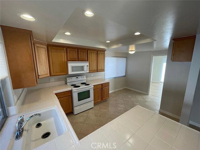 Building Photo - 25372 Pacifica Ave