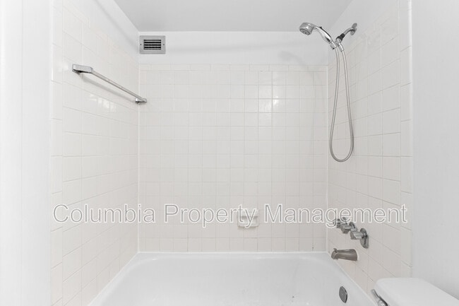 Building Photo - 1301 20th St NW