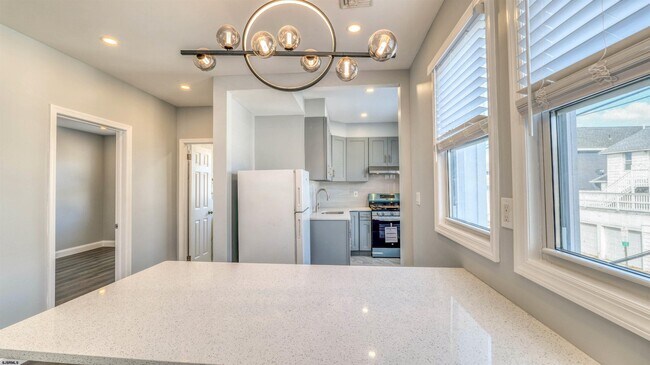 Building Photo - 5201 Ventnor Ave