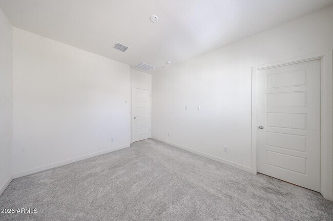 Building Photo - 2236 W Laurie Ln