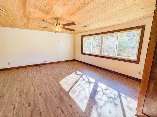 Building Photo - 3204 Ray Owens Rd