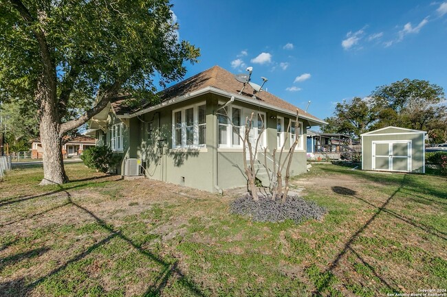 Building Photo - 400 Avondale Ave