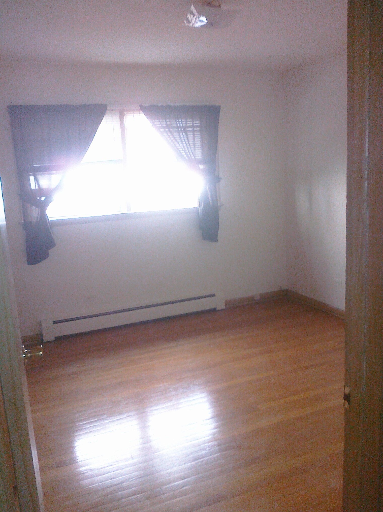 Building Photo - 5869 N Nagle Ave