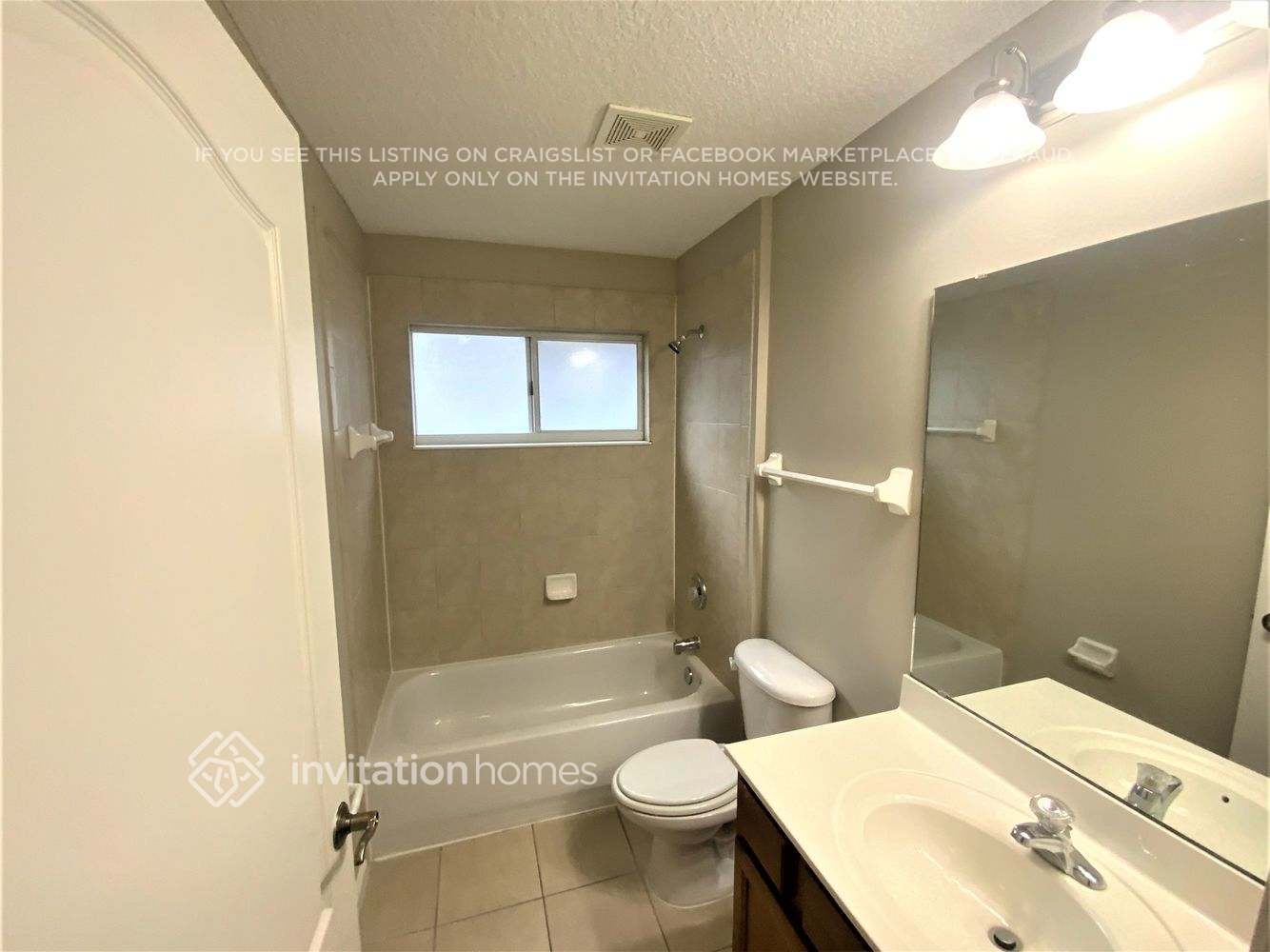 Building Photo - 3675 Blue Wing Ct