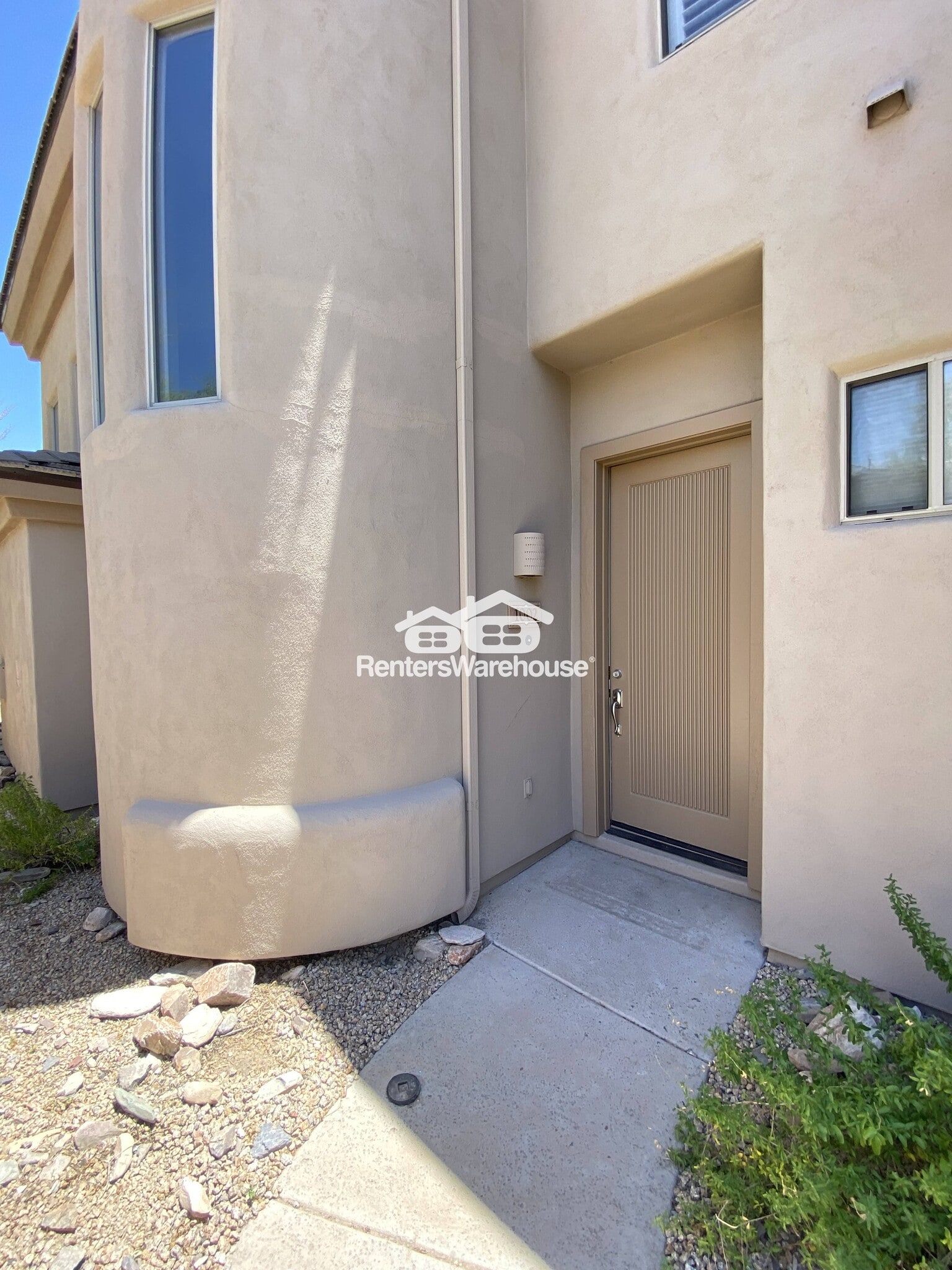 Building Photo - 16420 N Thompson Peak Pkwy