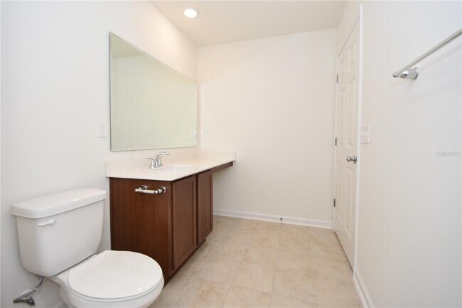 Building Photo - 24 Windsor Ter