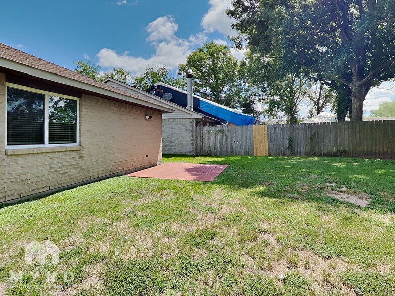 Building Photo - 5407 Cross Valley Dr