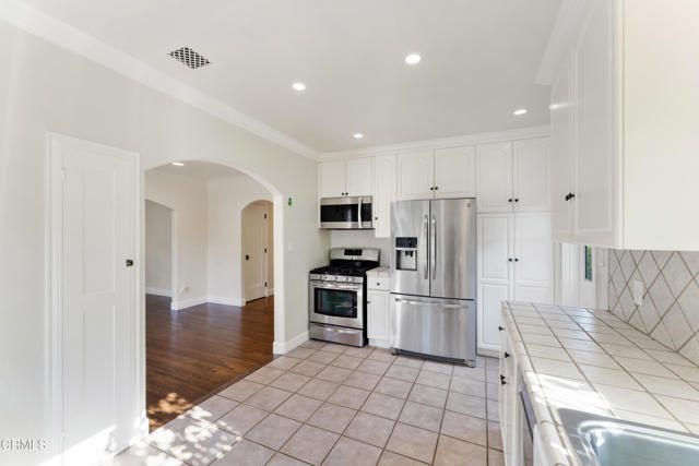 Building Photo - 2242 Cooley Pl