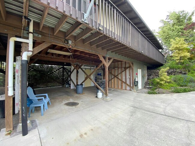 Building Photo - 92-1536-1536 Luau Dr