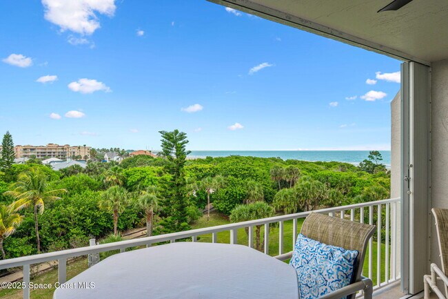 Building Photo - 8700 Ridgewood Ave