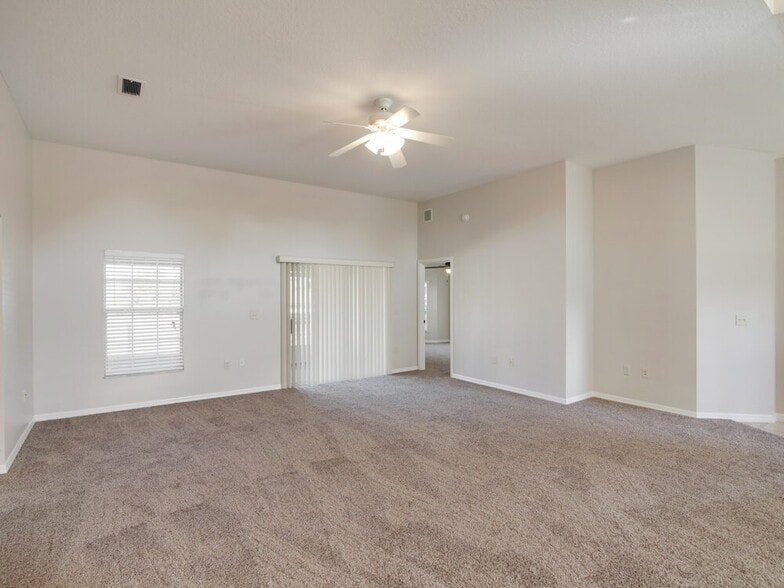 Building Photo - 4461 Treasure Cay Rd