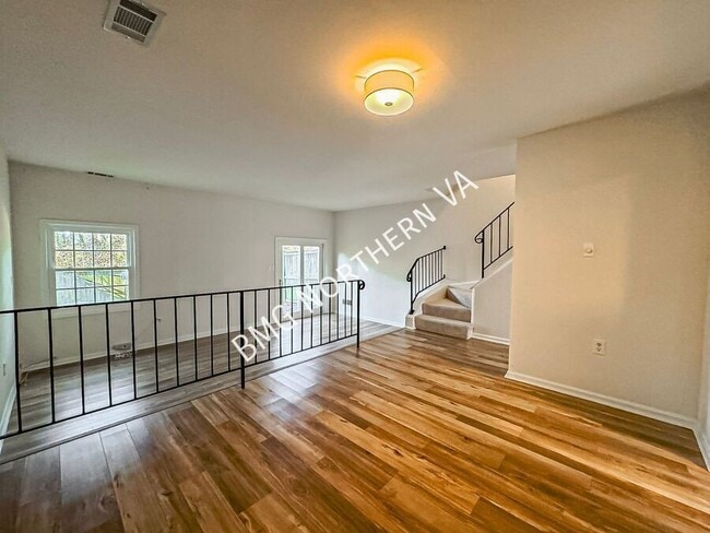 Building Photo - 9963 Capperton Dr
