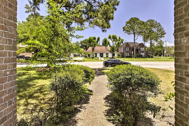 Building Photo - 15307 T C Jester Blvd