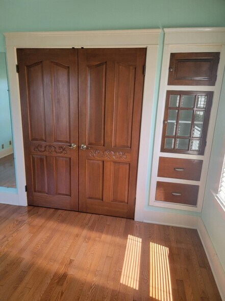 BR - Closet - double poles, double shelsome built ins - 642 W 8th St
