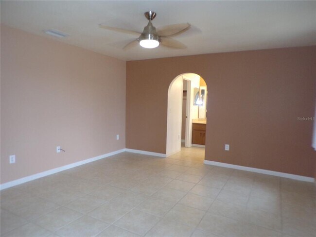 Building Photo - 4117 Harbor Blvd