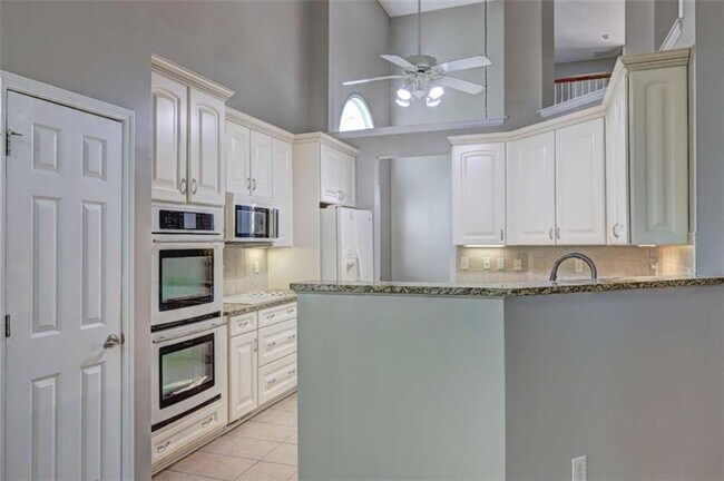 Building Photo - 490 Grand Teton Cir