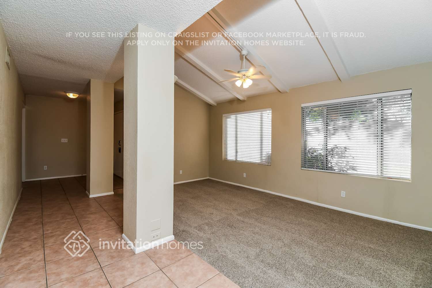 Building Photo - 1209 S Hall