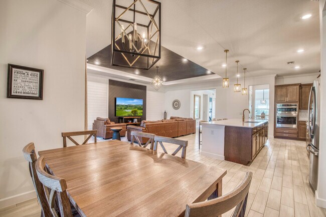 Building Photo - 19017 Fly Rod Run