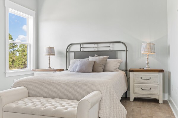 Building Photo - 305 Lineback Pl