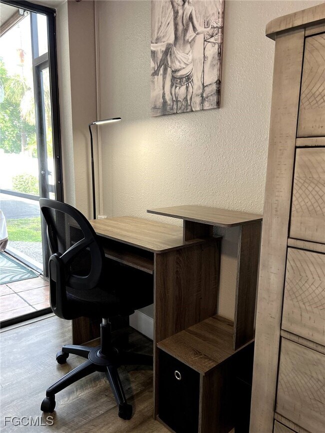 Building Photo - 5255 Coronado Pkwy