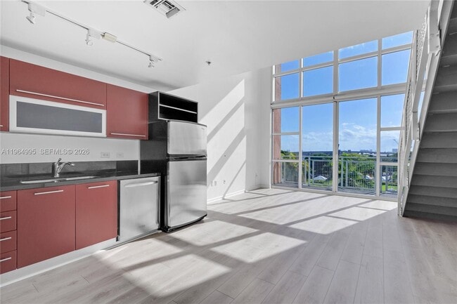 Building Photo - 244 Biscayne Blvd