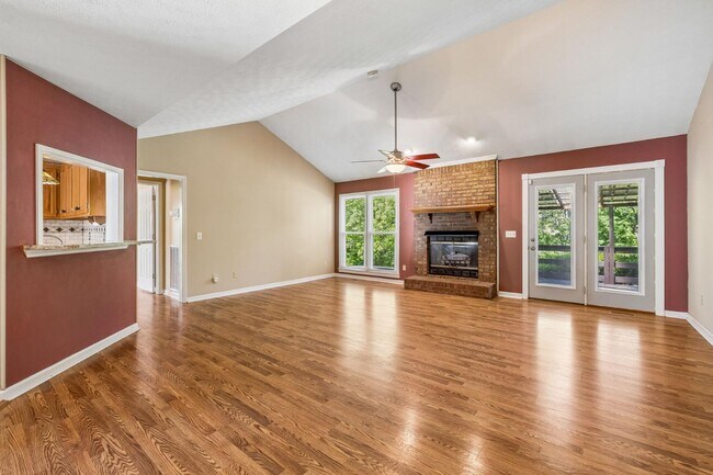 Building Photo - 107 Keri Dr