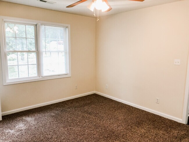 Master Bedroom - 237 Alta Ln