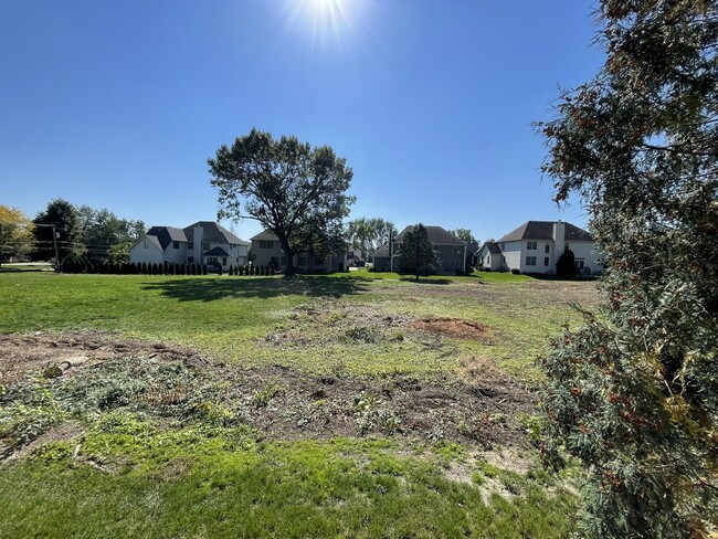 Building Photo - 3007 Tangley Oaks Trail