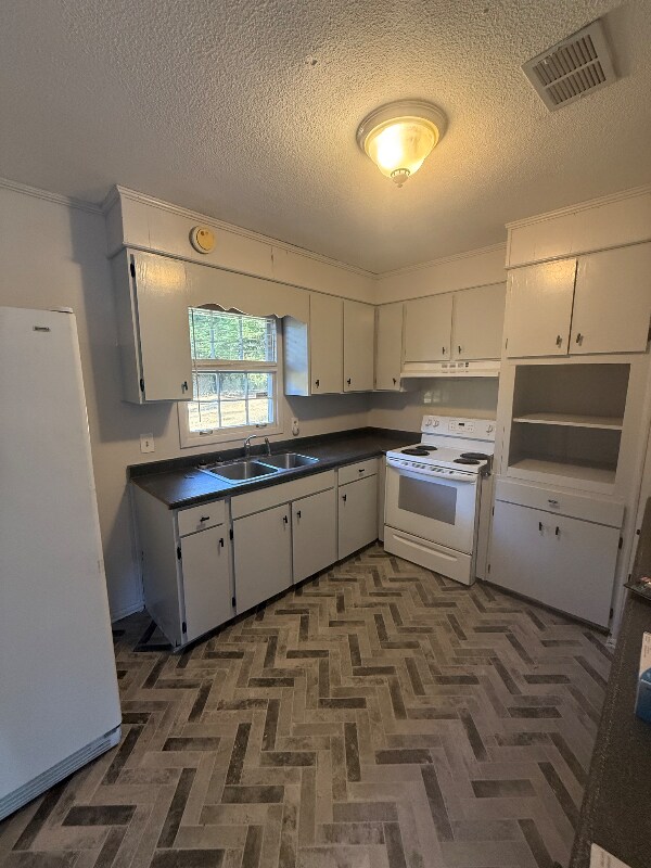 Building Photo - 302 Lanier Rd
