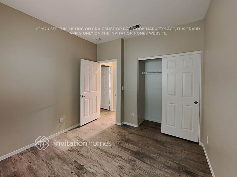 Building Photo - 9112 Canyon Magic Ave