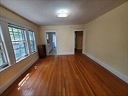 Building Photo - 281 Lowell Ave