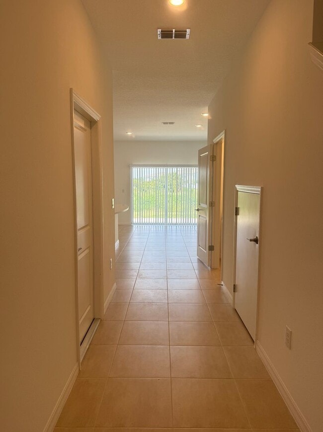 Building Photo - Artisan Lakes Townhome for rent