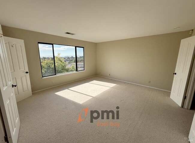 Building Photo - 2209 Ascot Pkwy