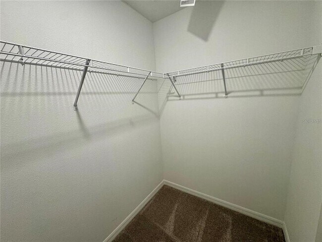 Building Photo - 3037 Canary Ave