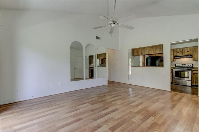 Building Photo - 2945 Lichen Ln