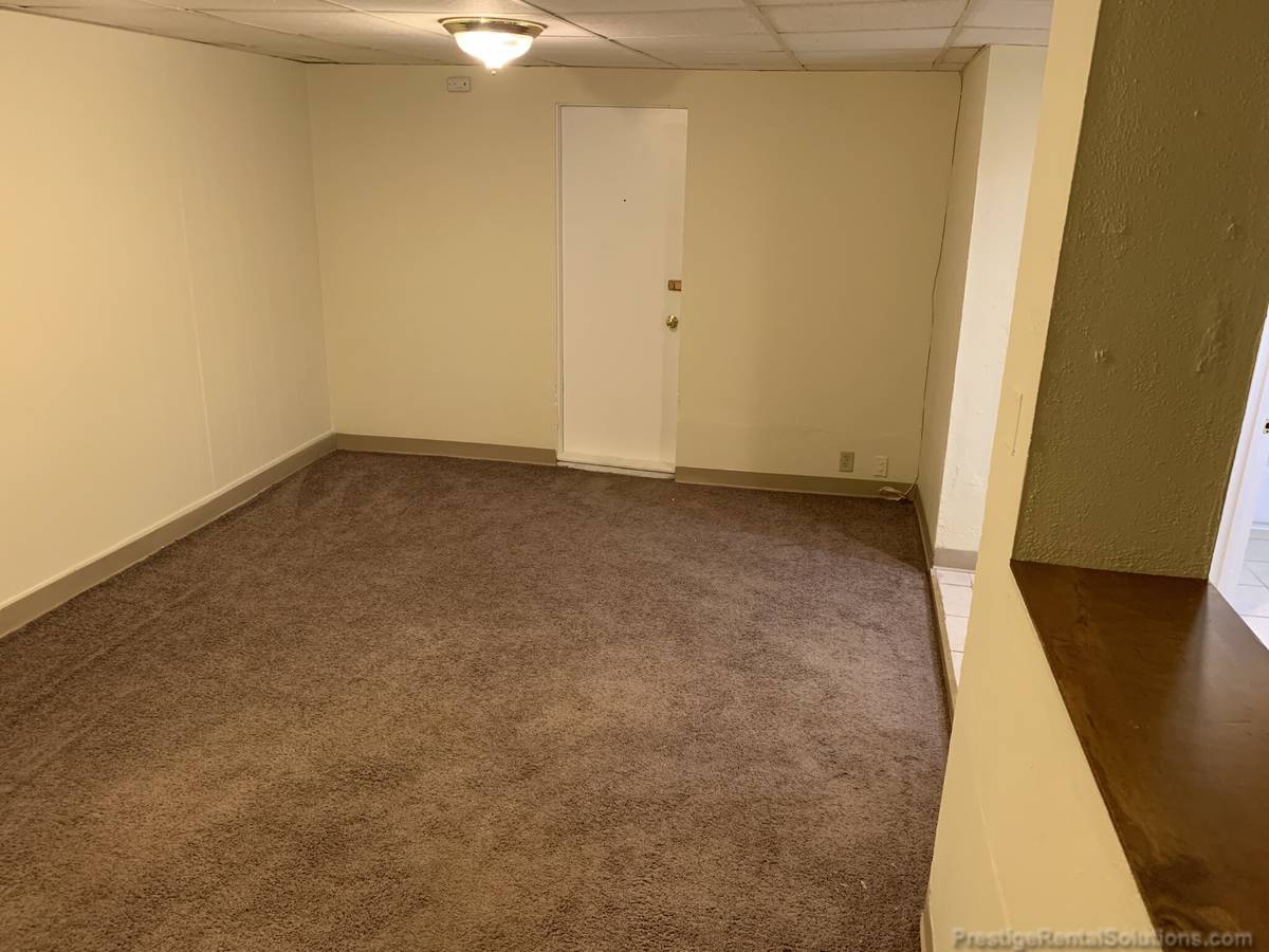 Building Photo - 95 Gordon St