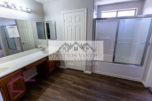 Building Photo - 21731 W Pima St