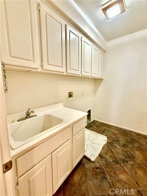 Building Photo - 45535 Seagull Way