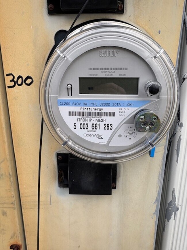 Building Photo - Move-In Ready | Two-Bedroom Apartment in Lakewood