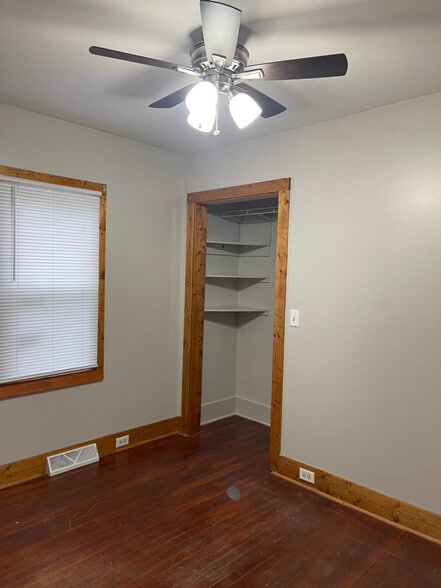 Building Photo - 3423 Osler Ave